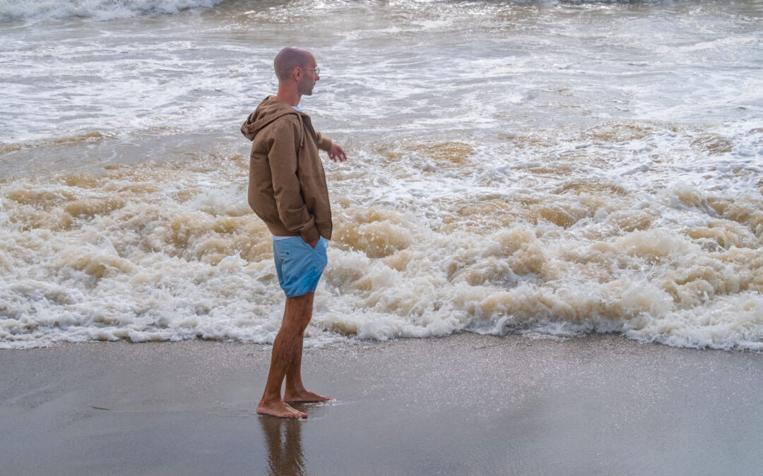 What is Surf Therapy? How Ocean-Based Healing Supports Trauma Recovery